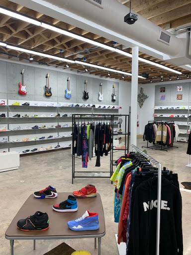Shoe Store «Nice Kicks Shop», reviews and photos, 2900 Guadalupe St, Austin, TX 78705, USA