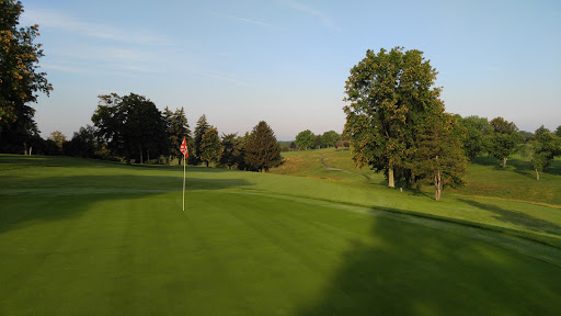 Country Club «Steubenville Country Club», reviews and photos, 413 Lovers Ln, Steubenville, OH 43953, USA