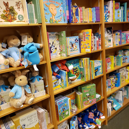 Book Store «Barnes & Noble», reviews and photos, 470 Universal Dr N, North Haven, CT 06473, USA