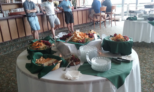 Country Club «Crestview Country Club», reviews and photos, 281 Shoemaker Ln, Agawam, MA 01001, USA