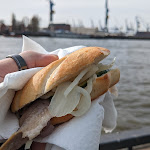 Photo n°1 de l'avis de Bernd.. fait le 16/03/2023 à 12:38 sur le  Schnellimbiss Am Alten Elbtunnel à Hamburg