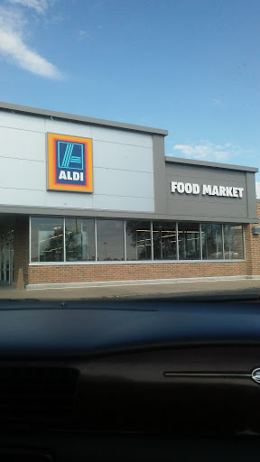 Supermarket «ALDI», reviews and photos, 1211 8th St S, Wisconsin Rapids, WI 54494, USA