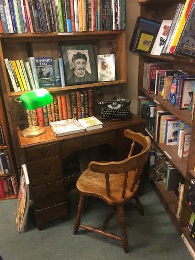 Book Store «Key West Island Bookstore», reviews and photos, 513 Fleming St, Key West, FL 33040, USA