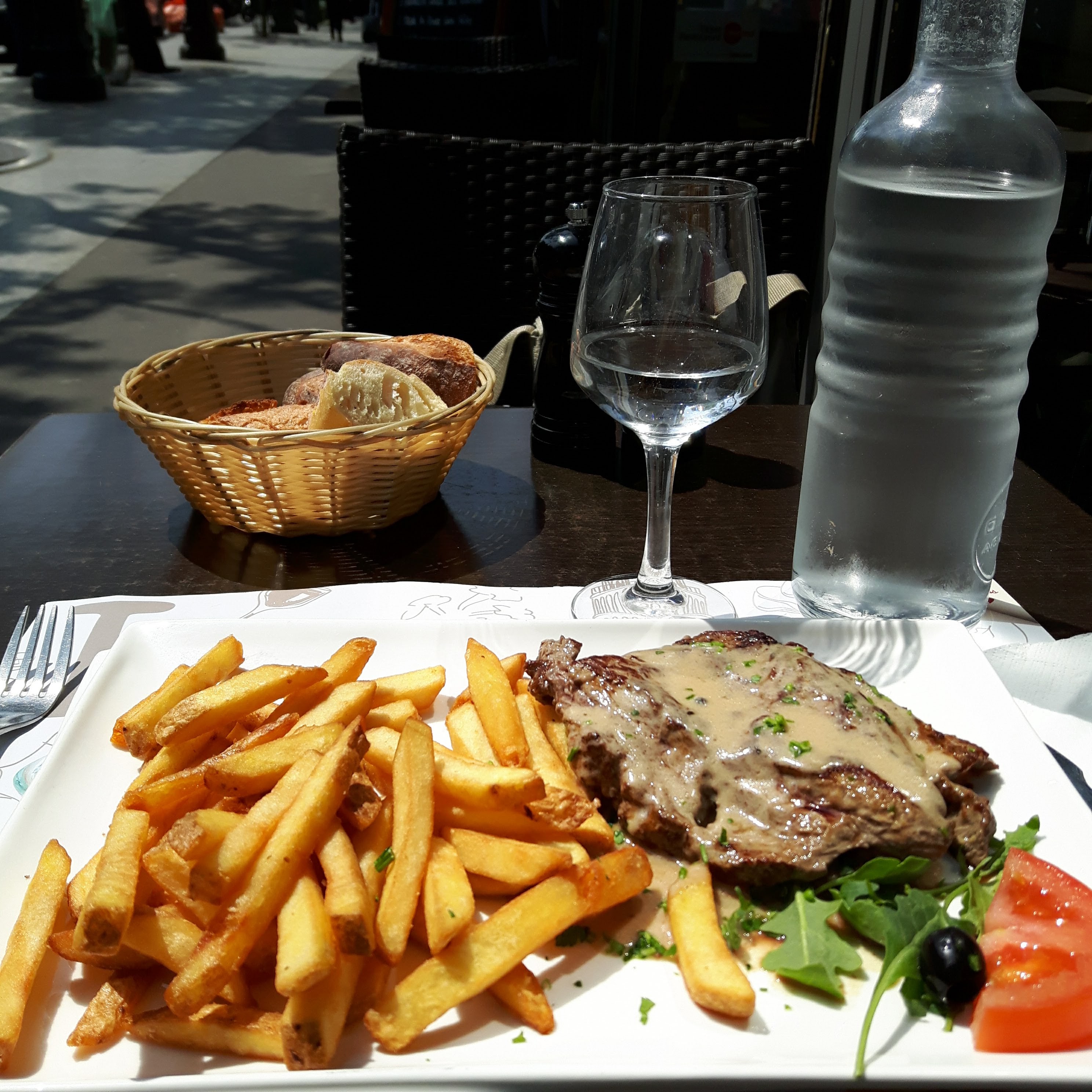 Photo n° 1 de l'avis de Davide.i fait le 26/05/2018 à 18:47