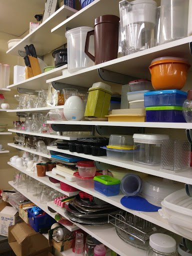 Thrift Store «Jazzy & Mumbos Thrift Store», reviews and photos, 123 Center Ave E, Dilworth, MN 56529, USA