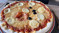 Plats et boissons du Pizzas à emporter Pizza Yolette à Veyre-Monton - n°10