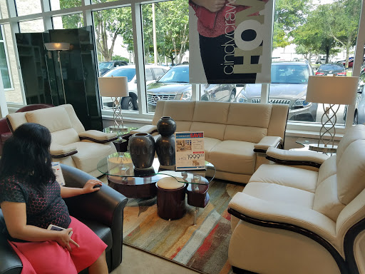 Furniture Store «Rooms To Go & Rooms To Go Kids Furniture Store - Miami International (Doral)», reviews and photos, 10623 NW 12th St, Doral, FL 33172, USA