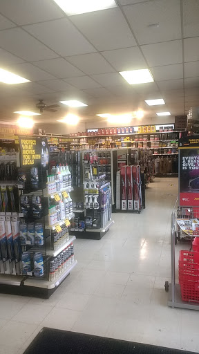 Auto Parts Store «Carquest Auto Parts», reviews and photos, 840 E Higgins Rd, Elk Grove Village, IL 60007, USA