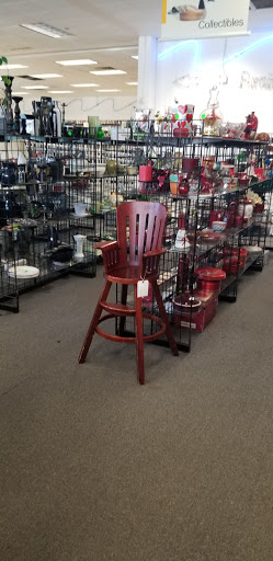 Thrift Store «The Salvation Army Family Store & Donation Center», reviews and photos, 2208 Washington Ave, Houston, TX 77007, USA