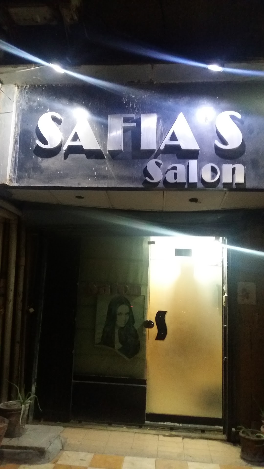 Safias Salon