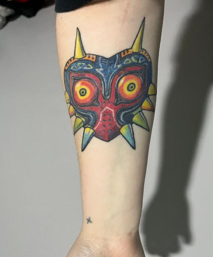 Find simple tattoo ideas for women for your next unique tattoo in Spokane at Moms Custom Tattoo & Body Piercing