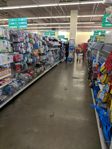 Dollar Store «Dollar Tree», reviews and photos, 806 Pelham Pkwy #4, Pelham, NY 10803, USA