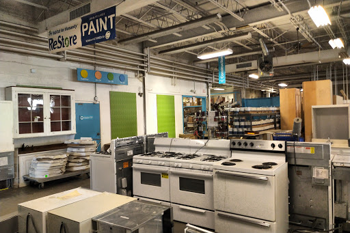 Thrift Store «Richmond Metropolitan Habitat For Humanity ReStore», reviews and photos
