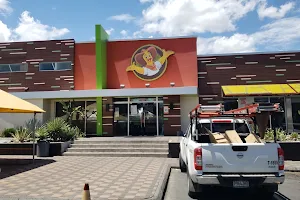 Pollo Campero • 13 Avenida image