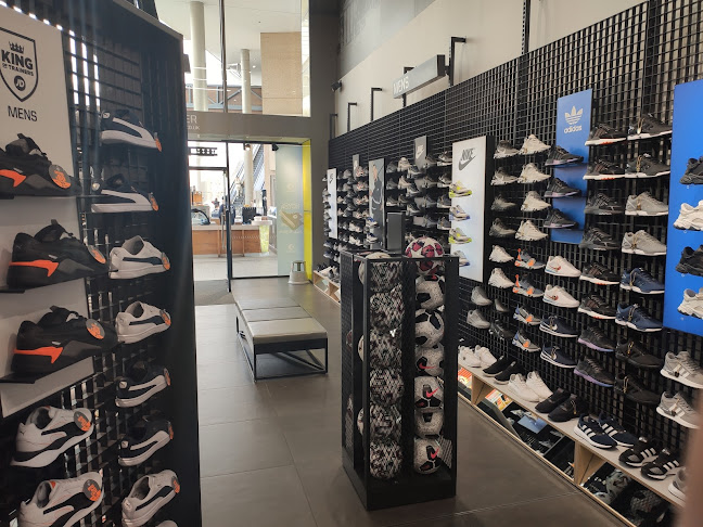 Reviews of JD Sports in Oxford - Sporting goods store