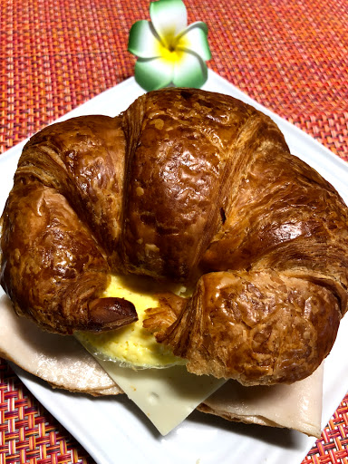 Donut Shop «Yummy Donuts & Croissants», reviews and photos, 13439 Osborne St # 12, Arleta, CA 91331, USA