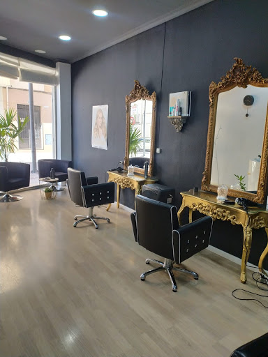 RO HAIR SALÓN en Villacarrillo, Jaén