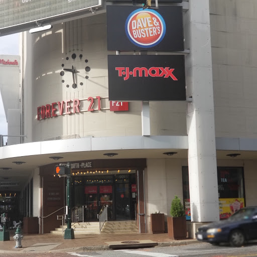 Shopping Mall «Downtown Silver Spring», reviews and photos, 908 Ellsworth Dr, Silver Spring, MD 20910, USA