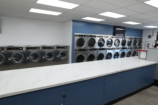 Laundromat «R C Coin Laundry», reviews and photos, 520 W Wilson St, Costa Mesa, CA 92627, USA