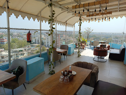 SKYZA Rooftop Lounge - Ambition Tower, Mangalam, Agrasen Cir, C Scheme, Jaipur, Rajasthan 302001, India