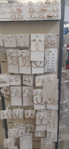 Clothing Store «Old Navy», reviews and photos, 1949 E Camelback Rd, Phoenix, AZ 85016, USA