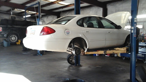 Auto Repair Shop «Affordable Auto Repair», reviews and photos, 121 Lake Carroll Blvd # B, Carrollton, GA 30117, USA