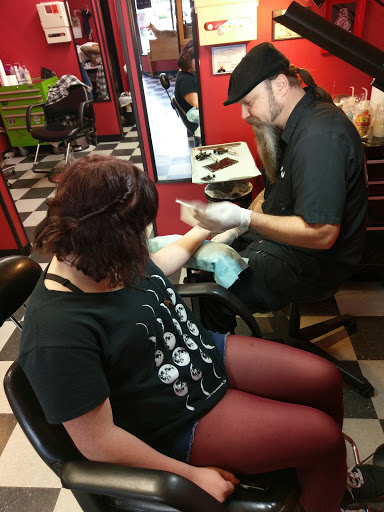 Tattoo Shop «Angel & the Bad Man Tattoo», reviews and photos, 542 E Fifth St, Washington, MO 63090, USA