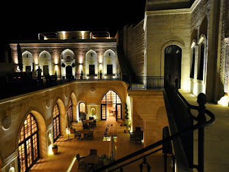 Shmayaa Hotel