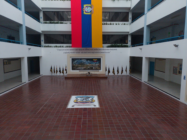 Opiniones de ETFA en Latacunga - Escuela