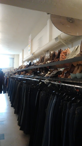 Thrift Store «Eco Thrift», reviews and photos, 961 N E St, San Bernardino, CA 92410, USA