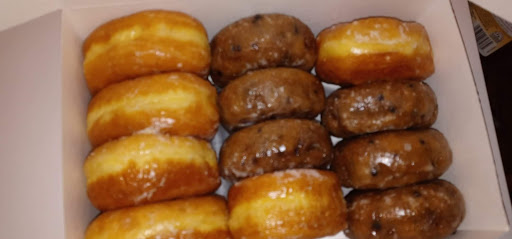 Donut Shop «Mister Donut», reviews and photos, 2720 Grovelin St # A, Godfrey, IL 62035, USA