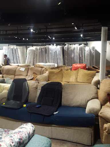 Thrift Store «Goodwill Denver - Broadway», reviews and photos, 21 S Broadway, Denver, CO 80209, USA