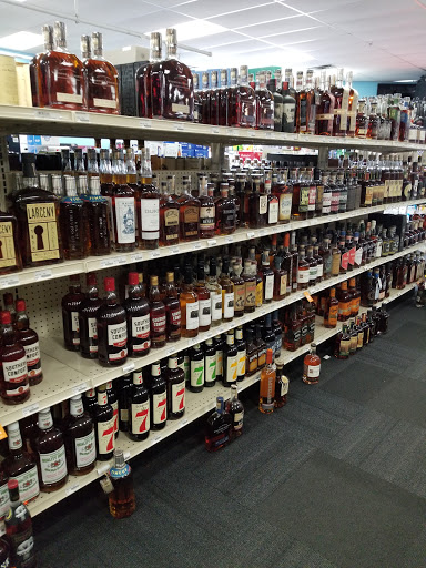 Liquor Store «World Wines & Liquor», reviews and photos, 8760 Mentor Ave, Mentor, OH 44060, USA