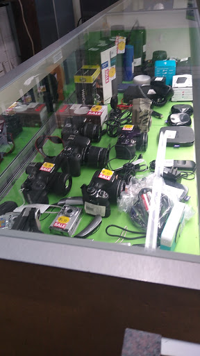 Pawn Shop «Quick Cash Pawn of Greensboro», reviews and photos, 2614 High Point Road, Greensboro, NC 27403, USA