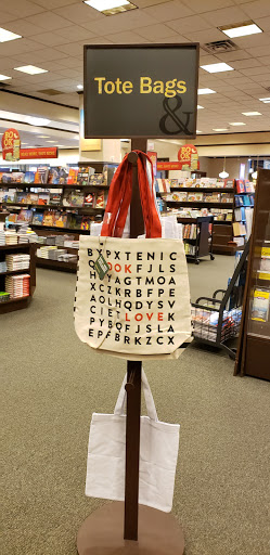 Book Store «Barnes & Noble», reviews and photos, 7685 W Bell Rd, Peoria, AZ 85382, USA