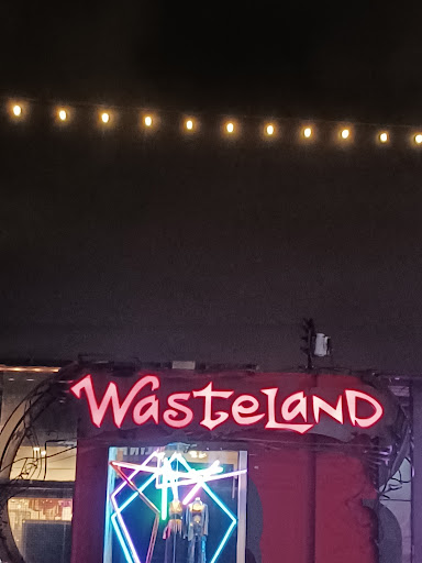 Liquor Store «Melrose Fine Wine & Liquor», reviews and photos, 7435 Melrose Ave, Los Angeles, CA 90046, USA