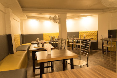 Gyan Vaishnav Restaurant - shop no 75, 22, Halsi Rd, Collectorganj, Kanpur, Uttar Pradesh 208001, India