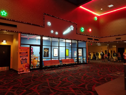 Movie Theater «Regal Cinemas Starlight 14 - Charlotte», reviews and photos, 11240 N Tryon St, Charlotte, NC 28262, USA