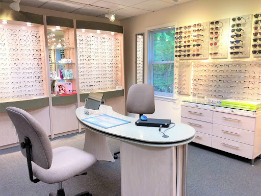 Optometrist «Weiss Savedoff & Ciccone, Doctors of Optometry- Manlius Location», reviews and photos, 8116 Cazenovia Rd # 7, Manlius, NY 13104, USA