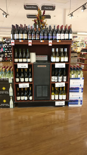 Supermarket «Rouses Market», reviews and photos, 717 Clearview Pkwy, Metairie, LA 70001, USA