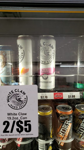 Grocery Store «Gervais Food Market», reviews and photos, 412 4th St, Gervais, OR 97026, USA