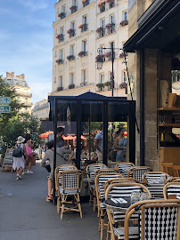 Atmosphère du Crêperie BREIZH Café Odéon | La Crêpe Autrement à Paris - n°20