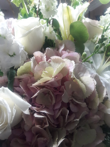 Florist «Simply Blessed Flowers and Gifts», reviews and photos, 9200 Lebanon Rd #22, Frisco, TX 75035, USA