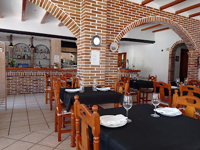 Restaurante Casa Pili - Av. del Mar, 81, 03187 Los Montesinos, Alicante, Spain
