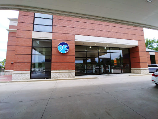 Car Wash «Waterway Carwash», reviews and photos, 10850 Manchester Rd, Kirkwood, MO 63122, USA