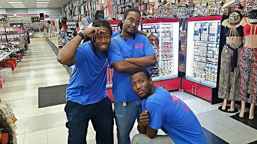 Beauty Supply Store «Sammy Hair & Beauty Supply», reviews and photos, 10942 Hamilton Ave, Cincinnati, OH 45231, USA