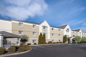 Candlewood Suites Elkhart, an IHG Hotel image