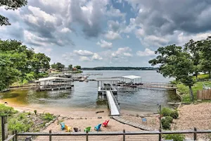 LakeDays.Rentals image