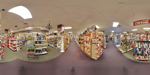 Gift Shop «Shady Maple Gift Shop», reviews and photos, 129 Toddy Dr, East Earl, PA 17519, USA