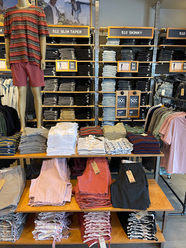Levi's Outlet Store - 2700 FL-16 Suite #400, St. Augustine, Florida, US -  Zaubee